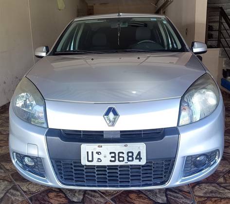 RENAULT SANDERO 1.6 PRIVILÉGE 16V FLEX 4P AUTOMÁTICO RENAULT SANDERO 1.6 PRIVILÉGE 16V FLEX 4P AUTOMÁTICO
